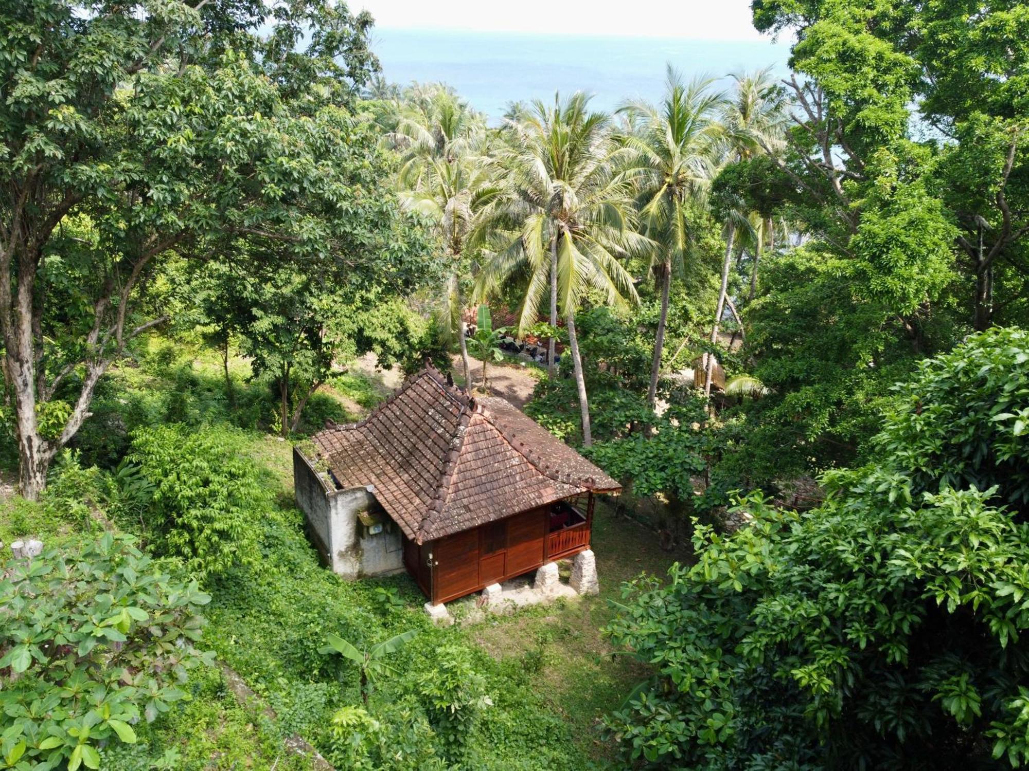 Hotel Alam Kita Karimunjawa-Inseln Exterior foto